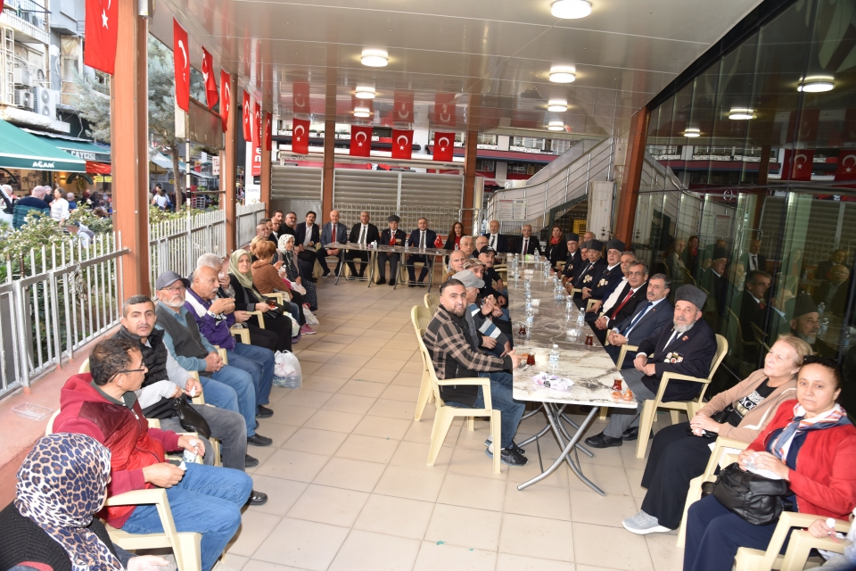 Atatürk, Adını Taşıyan Tek Cami’de Dualarla Anıldı