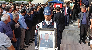 Şehit Uzman Çavuş Turgut İçen son yolculuğuna uğurlandı