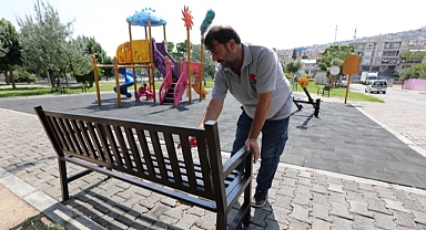 Bayraklı'da parklar yenileniyor