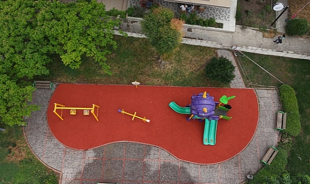 Bayraklı’ya 7 yeni park