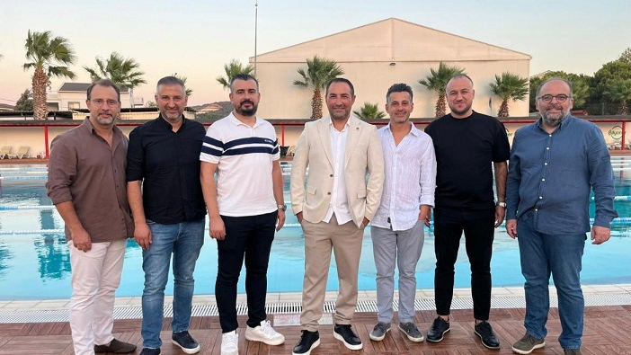 TSYD İzmir Şubesi’nden “Yaza Veda” Partisi