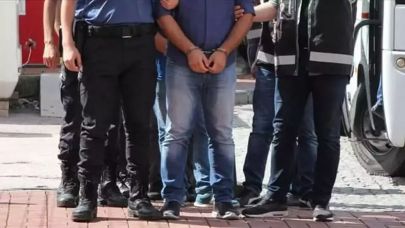 İzmir’de FETÖ Operasyonu: 10 Gözaltı