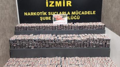 Bayraklı’da Zehir Operasyonu: 55 Bin Sentetik Ecza Ele Geçirildi
