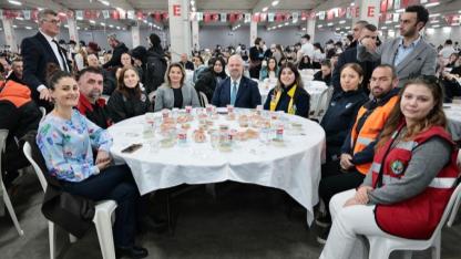 Menemen’de Belediye Personeline Ramazan Buluşması