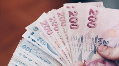 Emeklilere bayram öncesi ödeme müjdesi