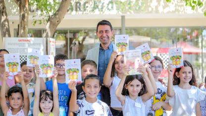 Minikler Yazarlarla Aynı Sahneyi Paylaşacak!