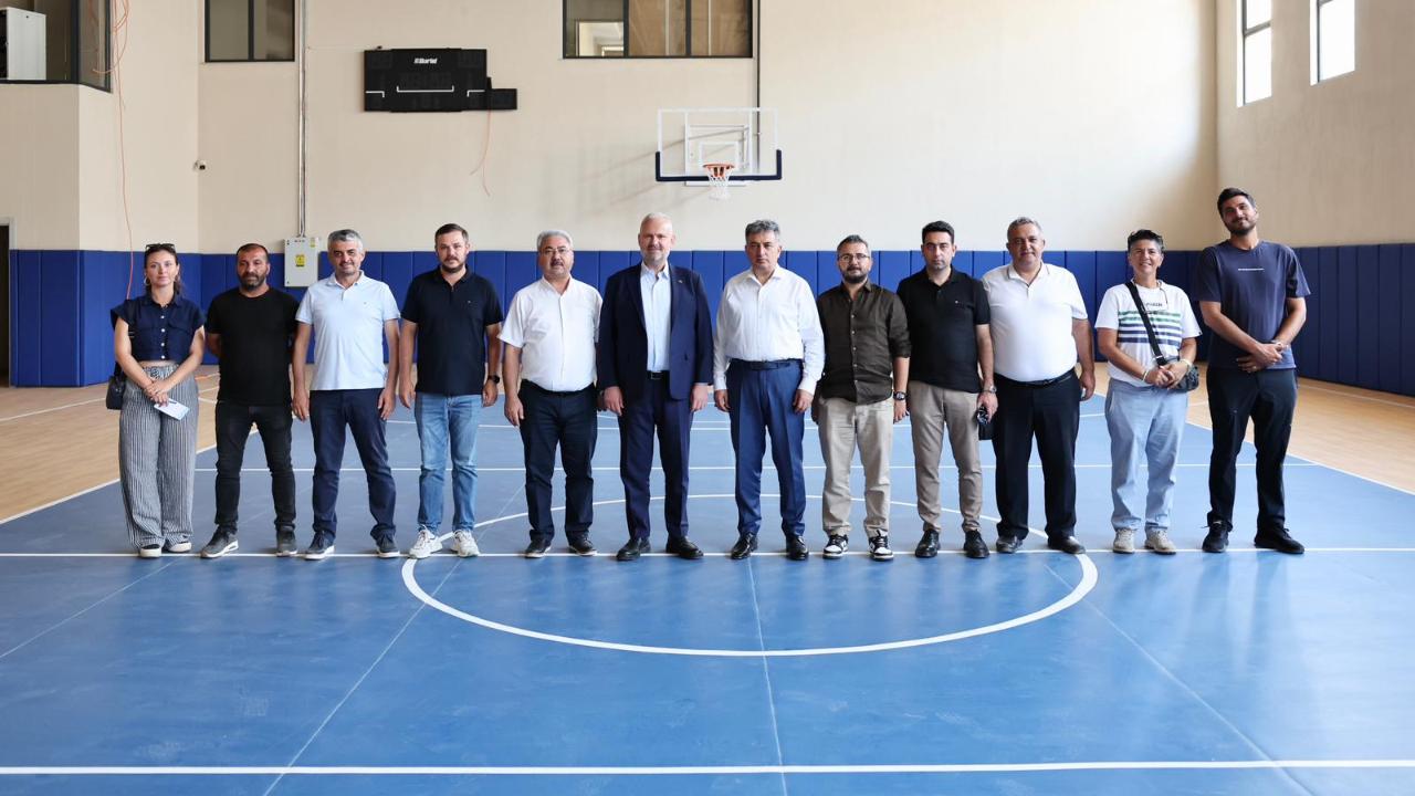 Menemen gençliğine dev yatırım